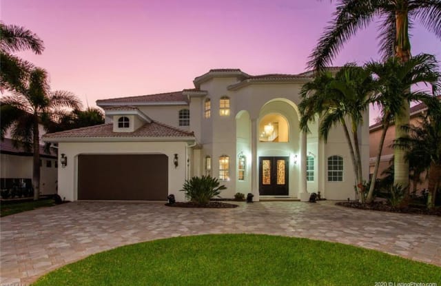 5404 SW 28th PL - 5404 Southwest 28th Place, Cape Coral, FL 33914