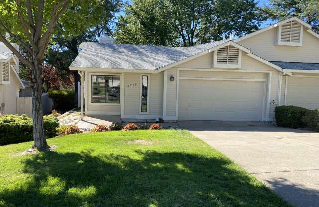 2239 Country Villa Court - 2239 Country Villa Court, North Auburn, CA 95603