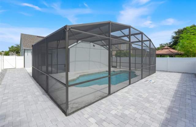 1420 SUN MEADOW Drive Gallery 2