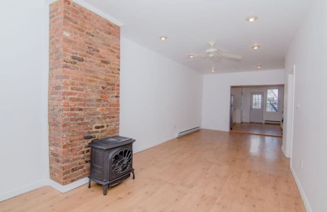 174 HANCOCK AVE - 174 Hancock Avenue, Jersey City, NJ 07307