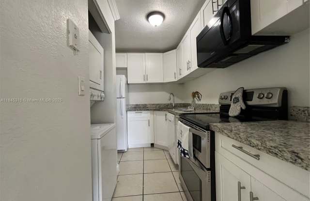 15260 SW 80th St photos photos