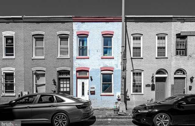 228 PARKER STREET NE photos photos