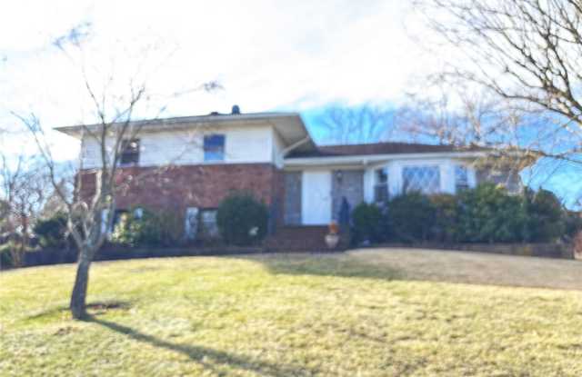 71 Willits Road photos photos
