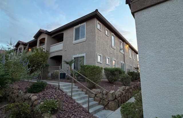 2305 W HORIZON RIDGE Parkway Gallery 4