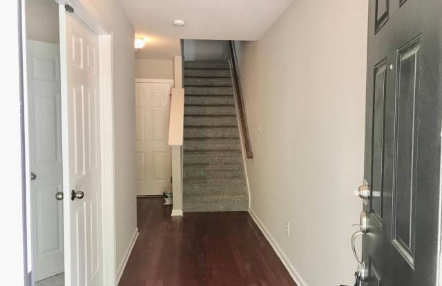 3817 Cary Glen Boulevard Gallery 3