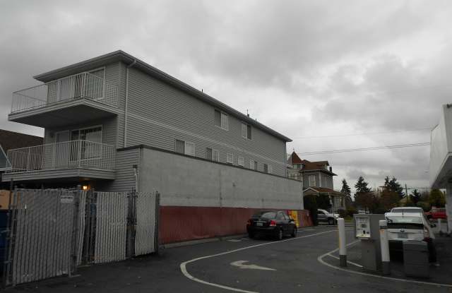 2343 15th Avenue South - 1 Gallery 2
