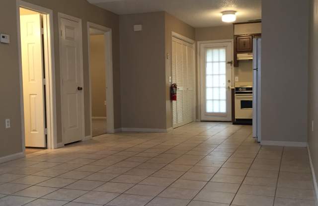 100 Lanier Drive photos photos