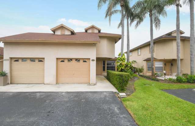 1475 Lake Mango Way photos photos