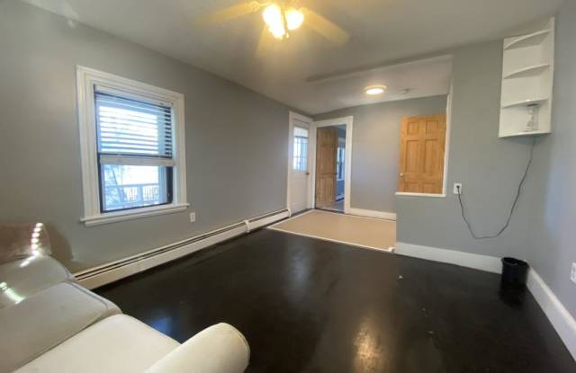 4 Barrett Ave. photos photos