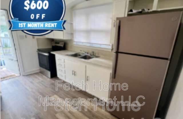 2861 Horseshoe Pike photos photos