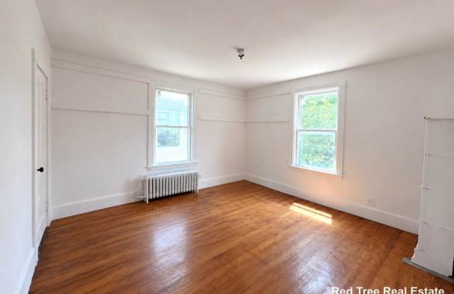 45 North Beacon St. Gallery 3