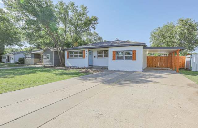 Pre Leasing for fall 2026! 4/2 in Medical District photos photos