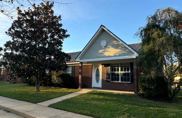 3BR/2BA Home - 1104 Turtle Creek Boulevard, Oxford, MS 38655