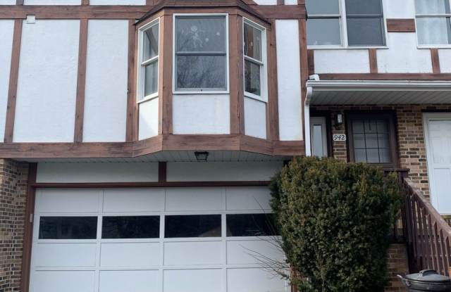 Galen Drive-942 - 942 Galen Drive, Park Forest Village, PA 16803