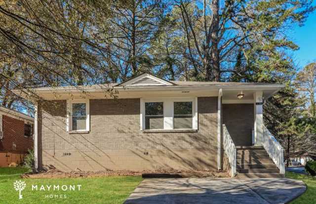 1381 Benteen Way Southeast - 1381 Benteen Way Southeast, Atlanta, GA 30315