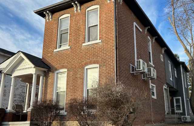 405 N Race St photos photos