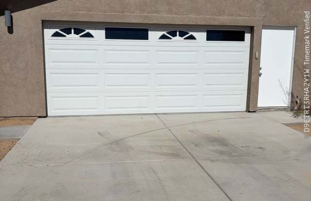 3 bedroom 2 bathroom in Joshua Tree Gallery 4
