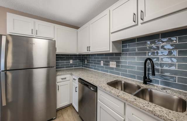 Spring Lakes Apartments Gallery 2