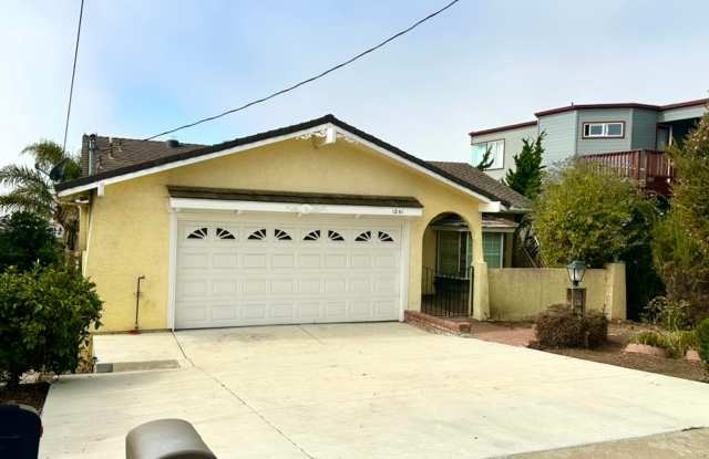 Charming Studio in Morro Bay Gallery 1