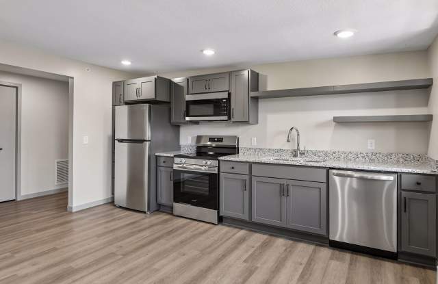 321 6th Street East Gallery 2