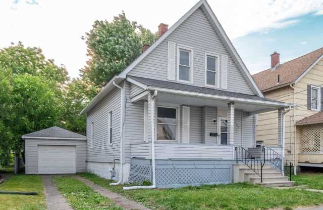 Charming 2-Story 3BR Single-Family Home - 705 Smith Ave SW, Canton photos photos