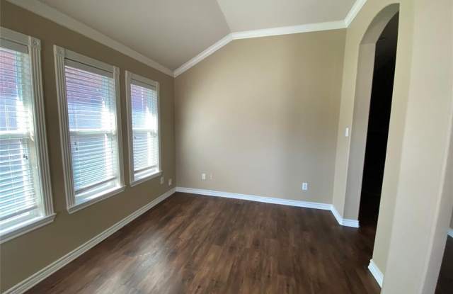 2745 Treasure Cove Drive Gallery 3