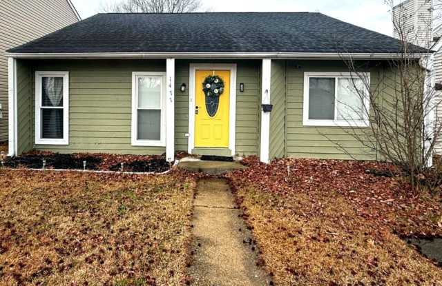 Charming 3-Bed, 2.5-Bath Home! "ASK ABOUT OUR ZERO DEPOSIT" photos photos