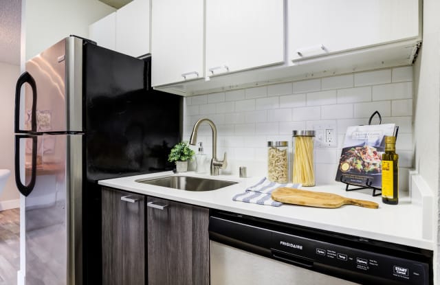 Knol Apartments Gallery 2