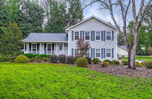 Updated 3BR Home on Corner Lot in Whitewater School District photos photos