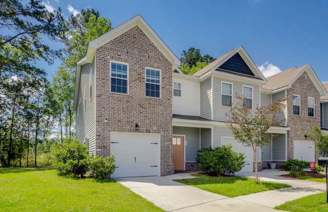 Amenities packed townhouse! photos photos Amenities packed townhouse! photos photos