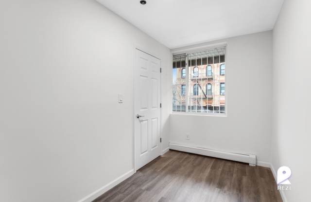 385 Vernon Avenue photos photos