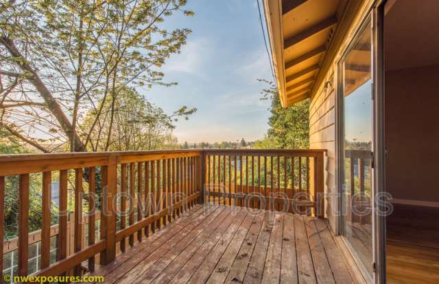 12025 SW 64th Ave - 12025 Southwest 64th Avenue, Portland, OR 97219