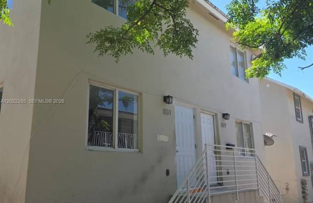 829 SW 3rd St photos photos