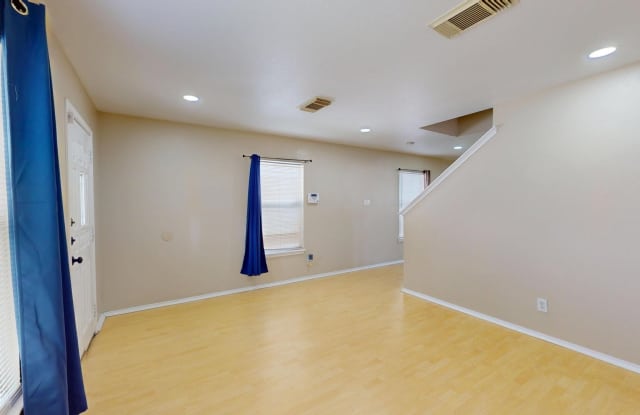 83 Viking Oak Gallery 4