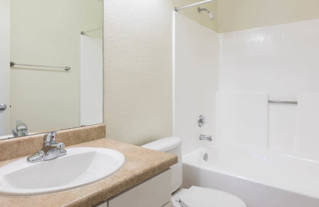 Vista Del Lago photos photos