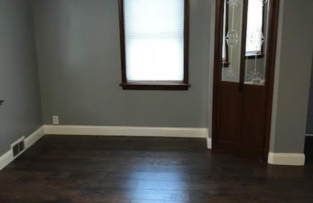 1095 Ironside Rd Gallery 2