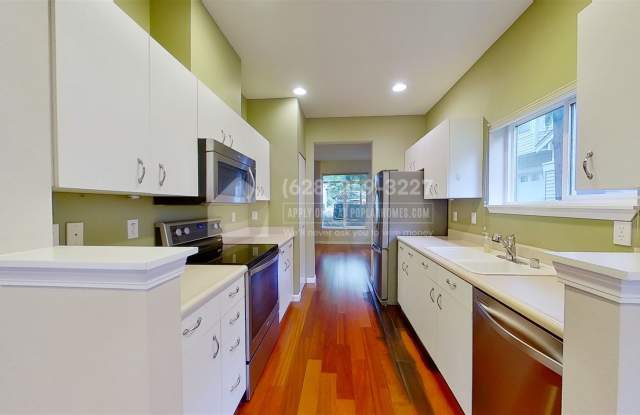 18004 Ne 93rd Ct # 2 Gallery 2