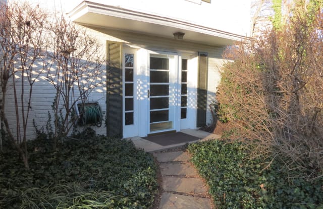 5307 Pooks Hill Road photos photos