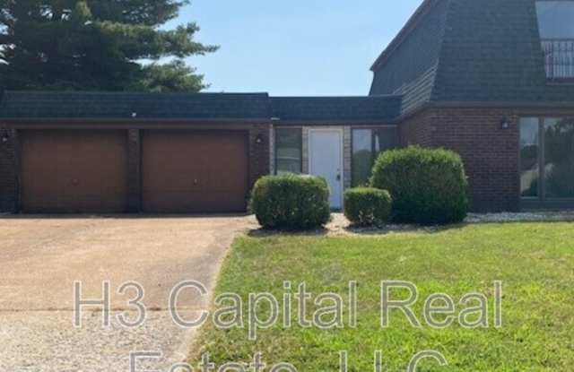 200 Lake Forest Dr photos photos