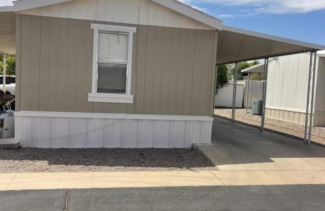 9501 E BROADWAY Road unit: 36 photos photos