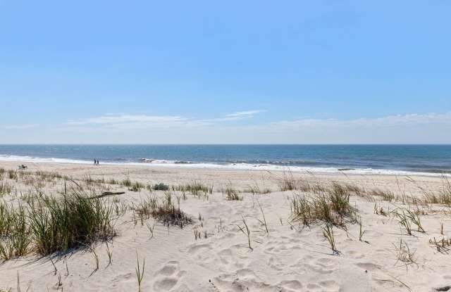 423 Dune Road Gallery 3