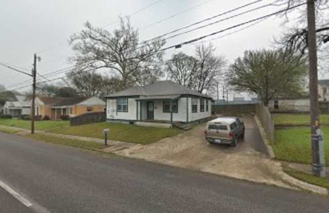 604 East Main Street Gallery 2