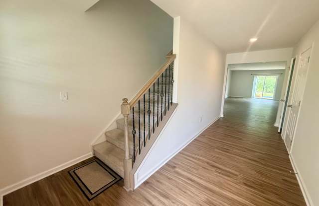 2834 Oldfield Drive Gallery 2