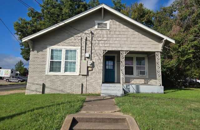 114 S 20th Street - 114 South 20th Street, Corsicana, TX 75110
