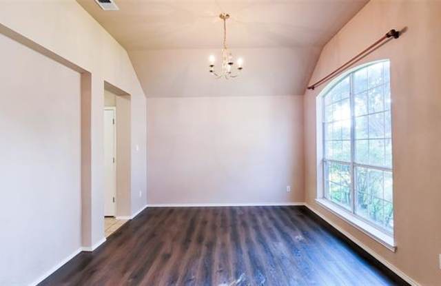 2775 Sunvalley Drive Gallery 4