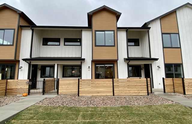 2402 49th Avenue Court photos photos