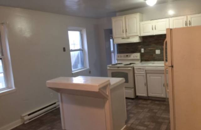 800 N Broadway St Apt 2 Gallery 2