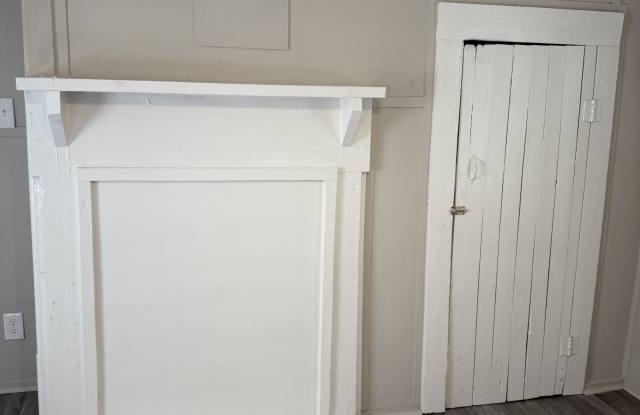 127 Foch Street Gallery 2