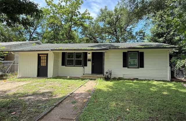 1306 Liveoak Avenue photos photos