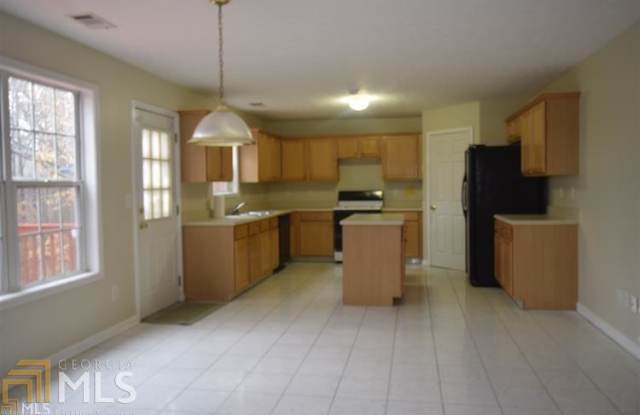 6878 Wynmeadow Dr Gallery 4